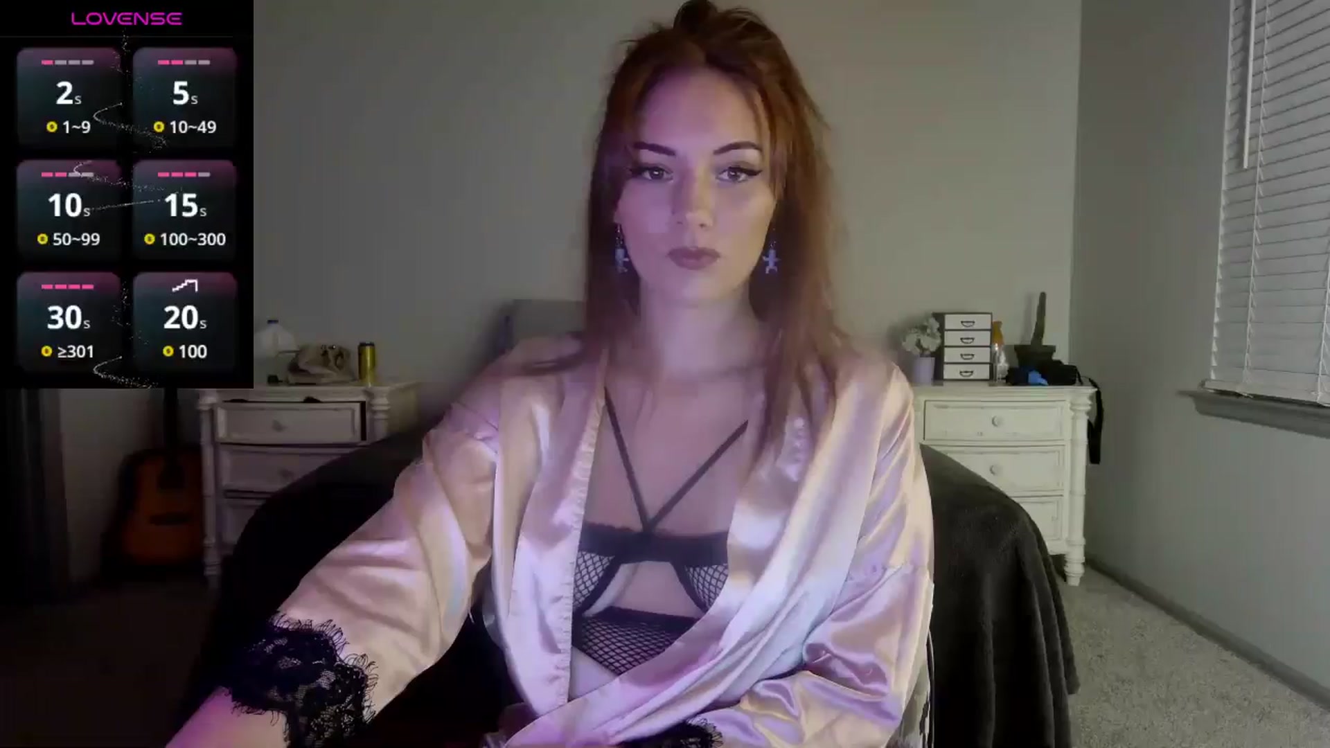 Gallery image thumbnail from Sweetncreamy's myfreecams stream on, 06/06/2025, 06:28 image 14 of 20