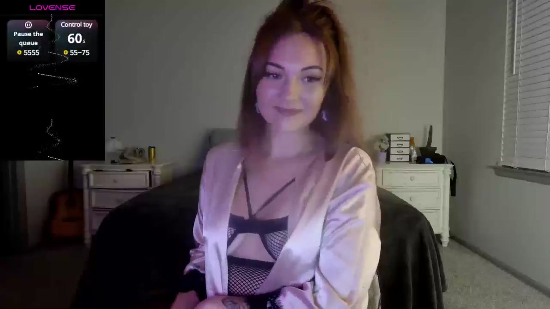 Gallery image thumbnail from Sweetncreamy's myfreecams stream on, 06/06/2025, 06:28 image 2 of 20