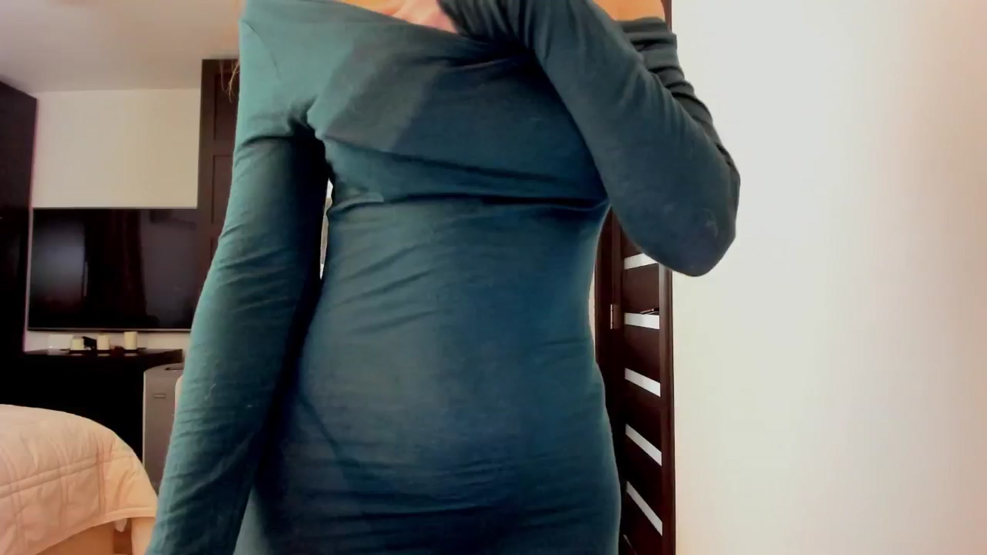 Gallery image thumbnail from SweetndCrazy's myfreecams stream on, 04/09/2025, 07:58 image 11 of 20