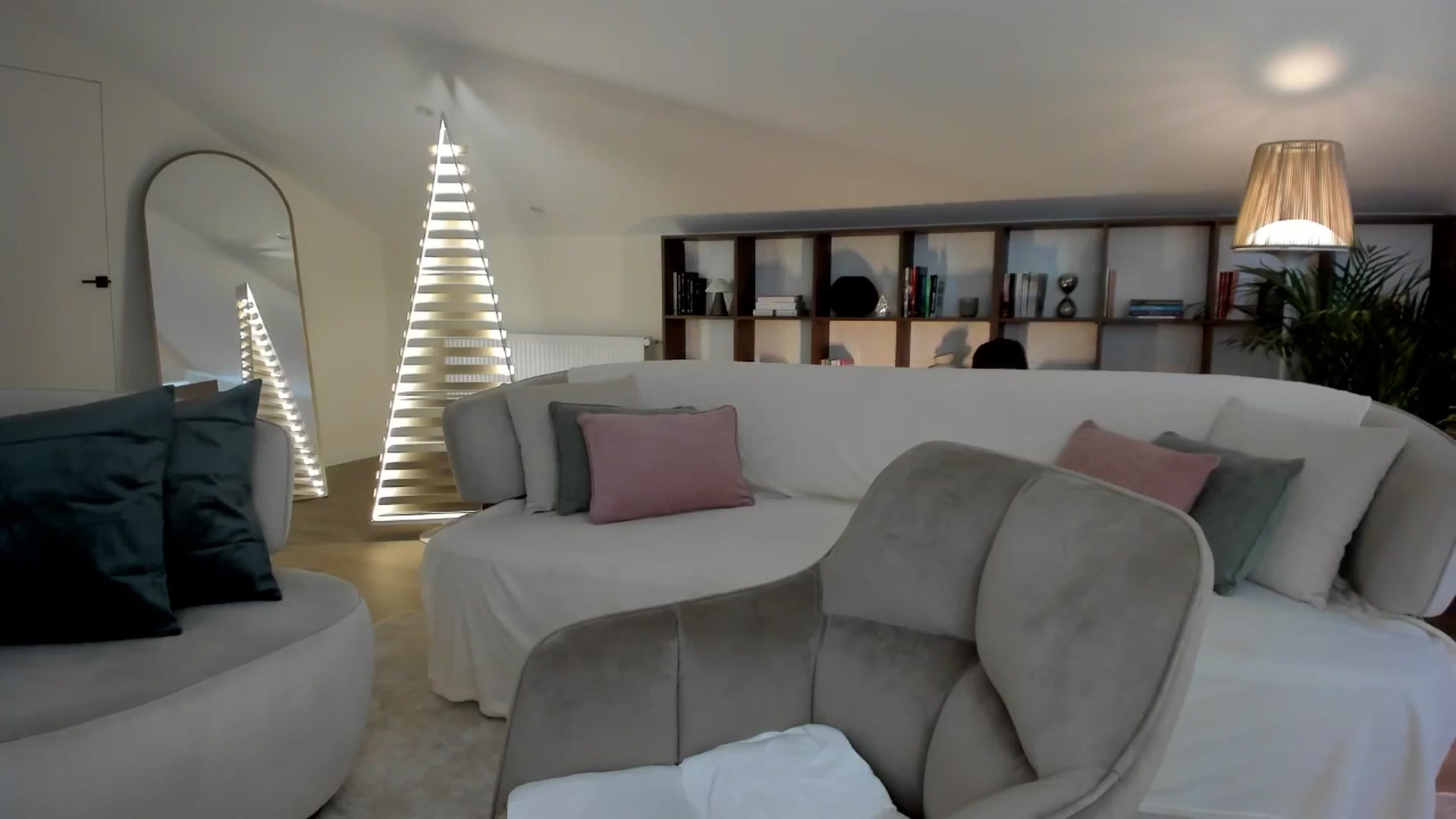 Gallery image thumbnail from SweetndCrazy's myfreecams stream on, 10/29/2025, 10:40 image 19 of 20