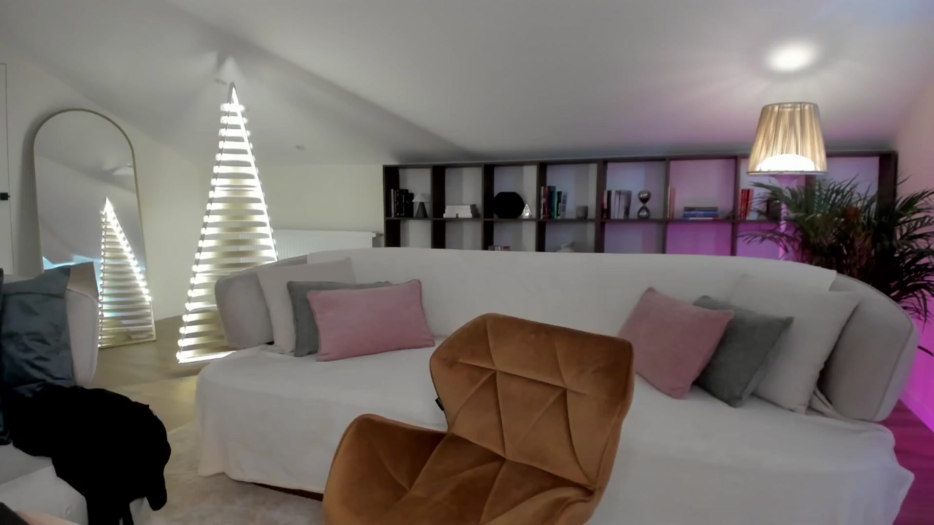Gallery image thumbnail from SweetndCrazy's myfreecams stream on, 10/30/2025, 12:52 image 1 of 20