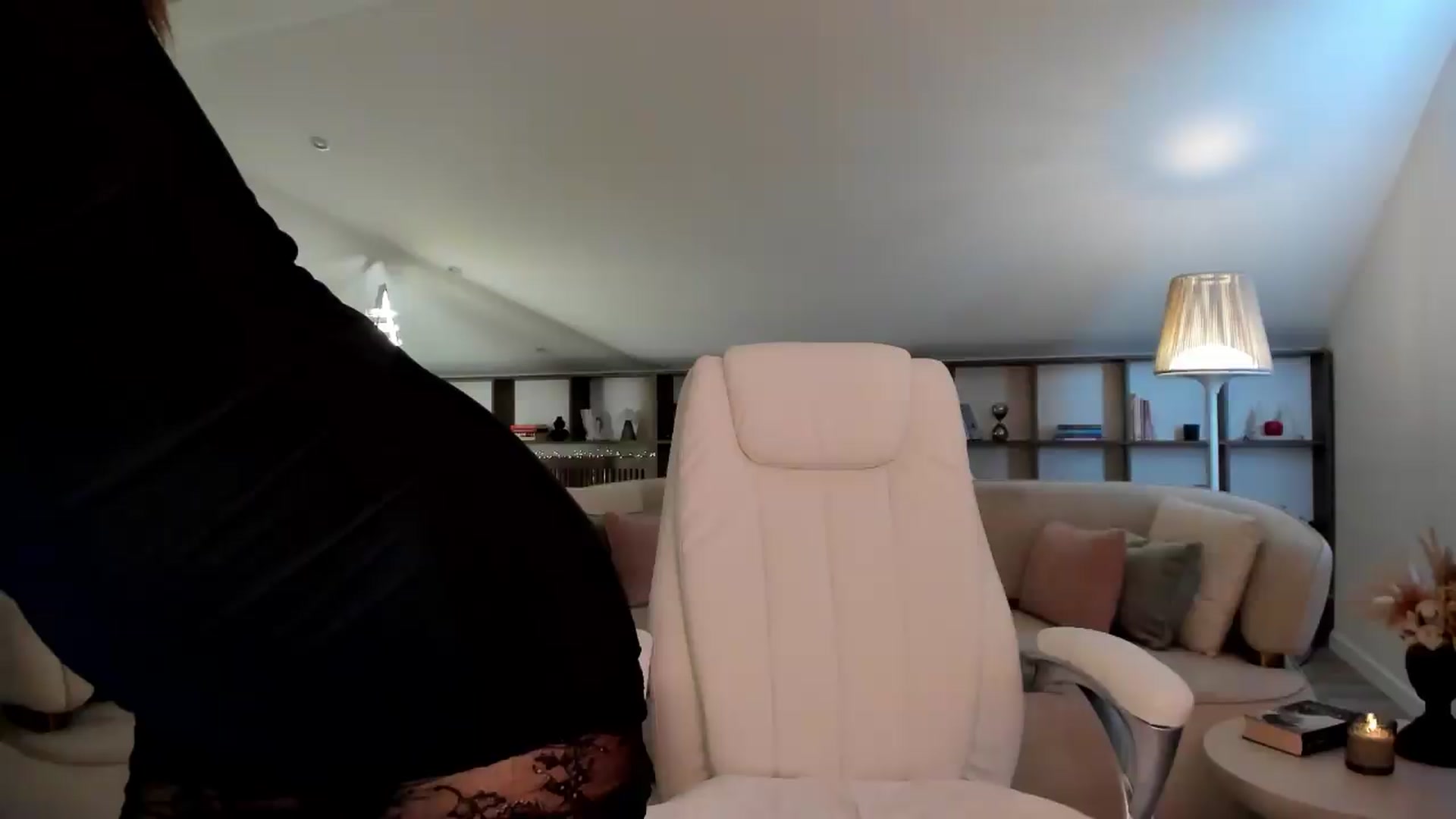 Gallery image thumbnail from SweetndCrazy's myfreecams stream on, 08/11/2026, 10:52 image 8 of 20