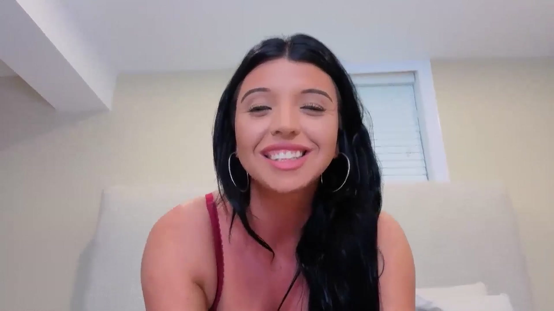 Gallery image thumbnail from Sweetpeach_x's myfreecams stream on, 04/21/2025, 07:29 image 2 of 20