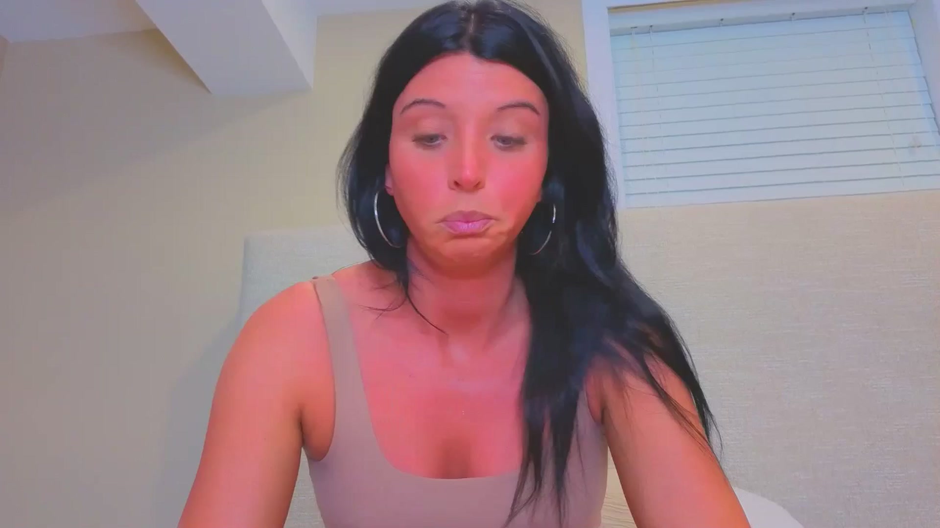 Gallery image thumbnail from Sweetpeach_x's myfreecams stream on, 04/30/2025, 07:24 image 1 of 20