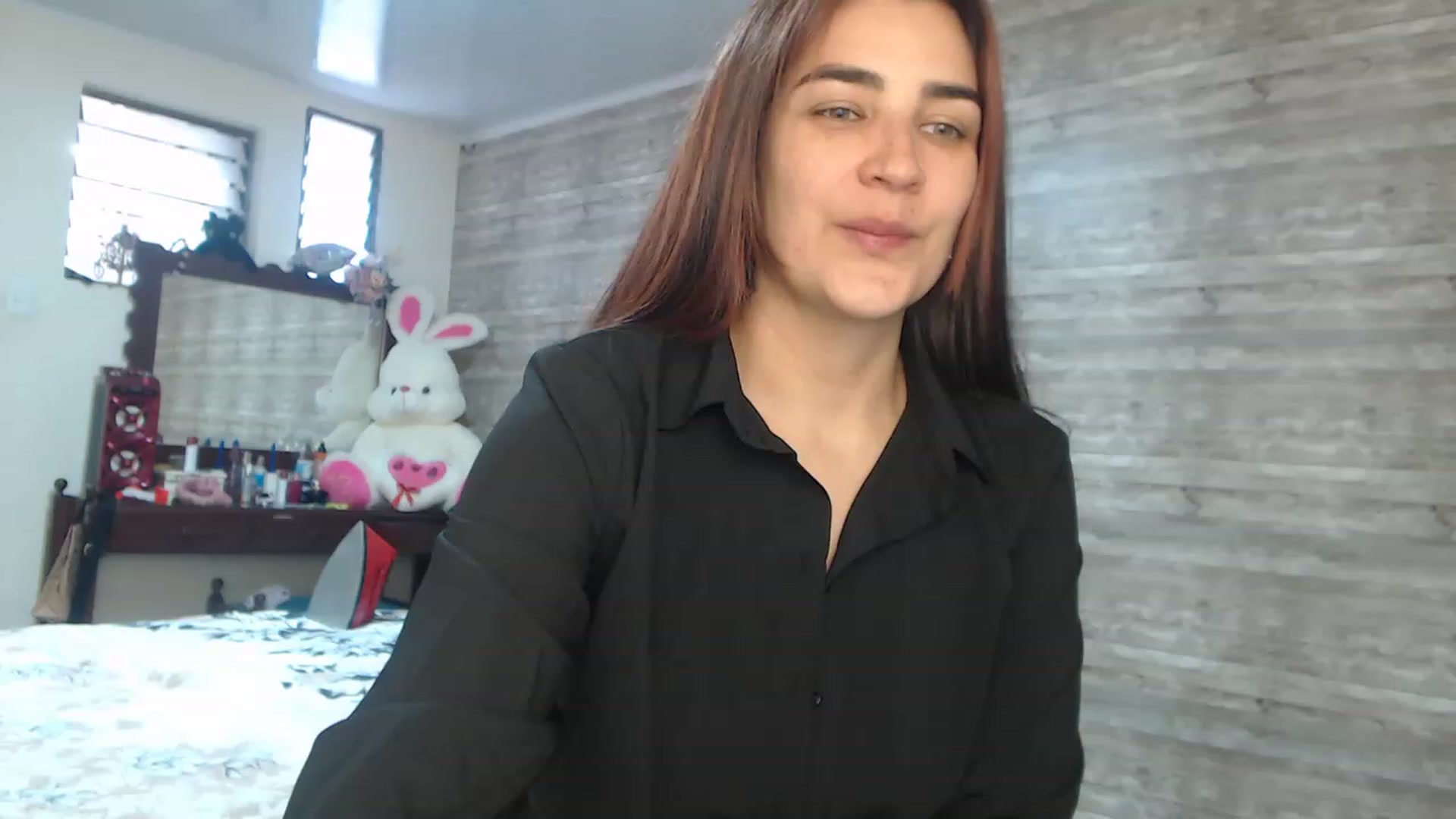 Gallery image thumbnail from Sweetsmile28's myfreecams stream on, 12/30/2023, 17:56 image 2 of 20