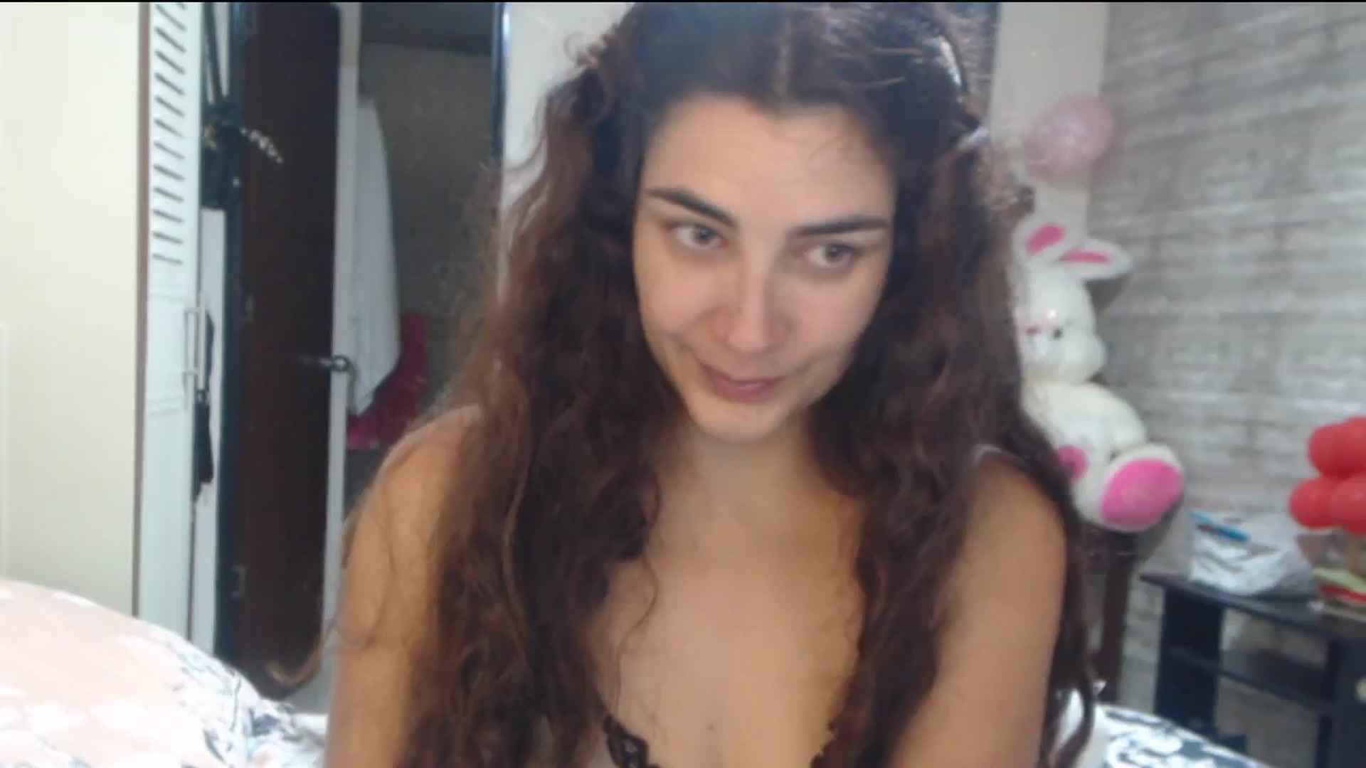 Gallery image thumbnail from Sweetsmile28's myfreecams stream on, 05/28/2024, 24:36 image 4 of 20