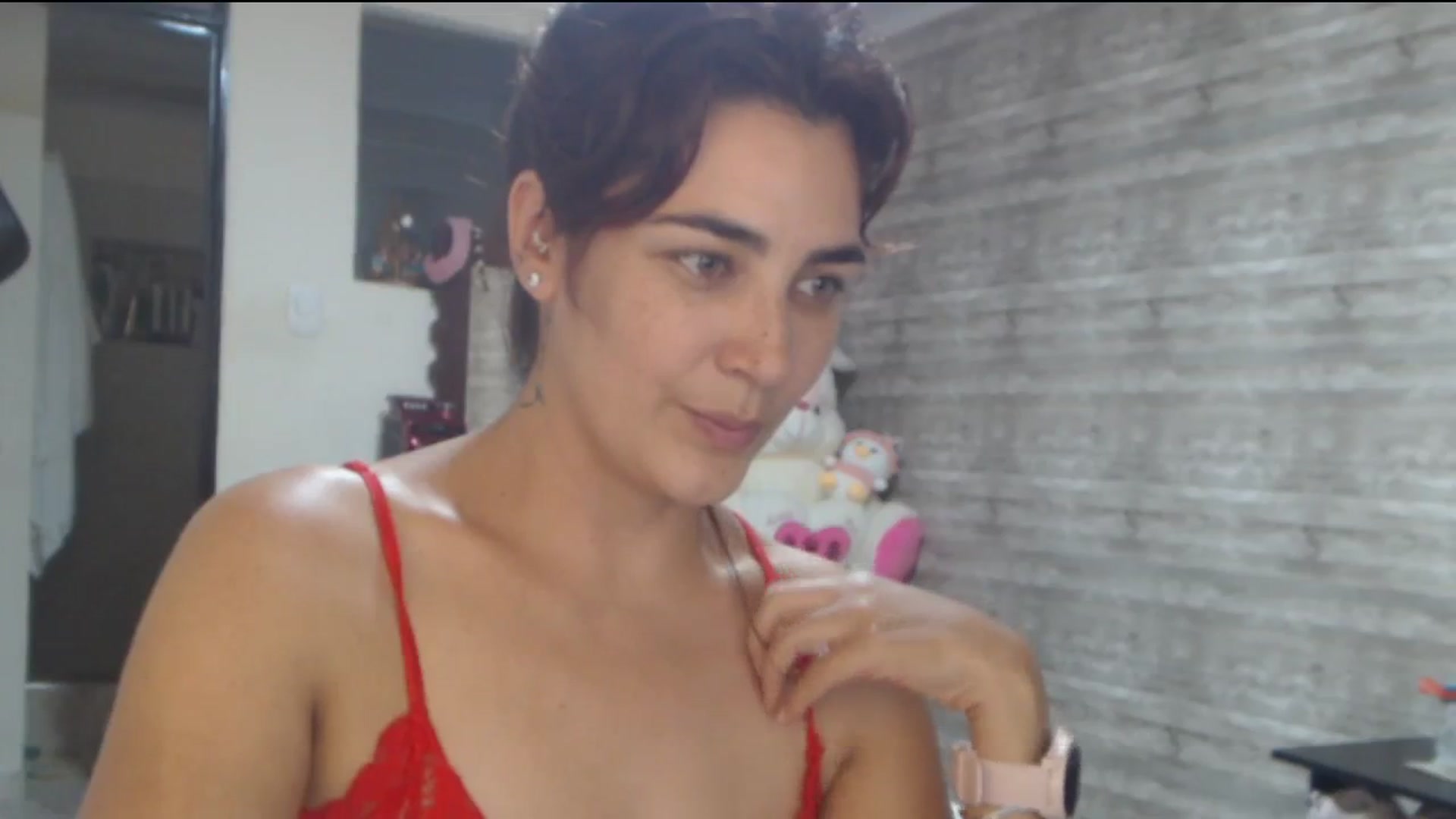 Gallery image thumbnail from Sweetsmile28's myfreecams stream on, 05/31/2024, 24:52 image 2 of 20