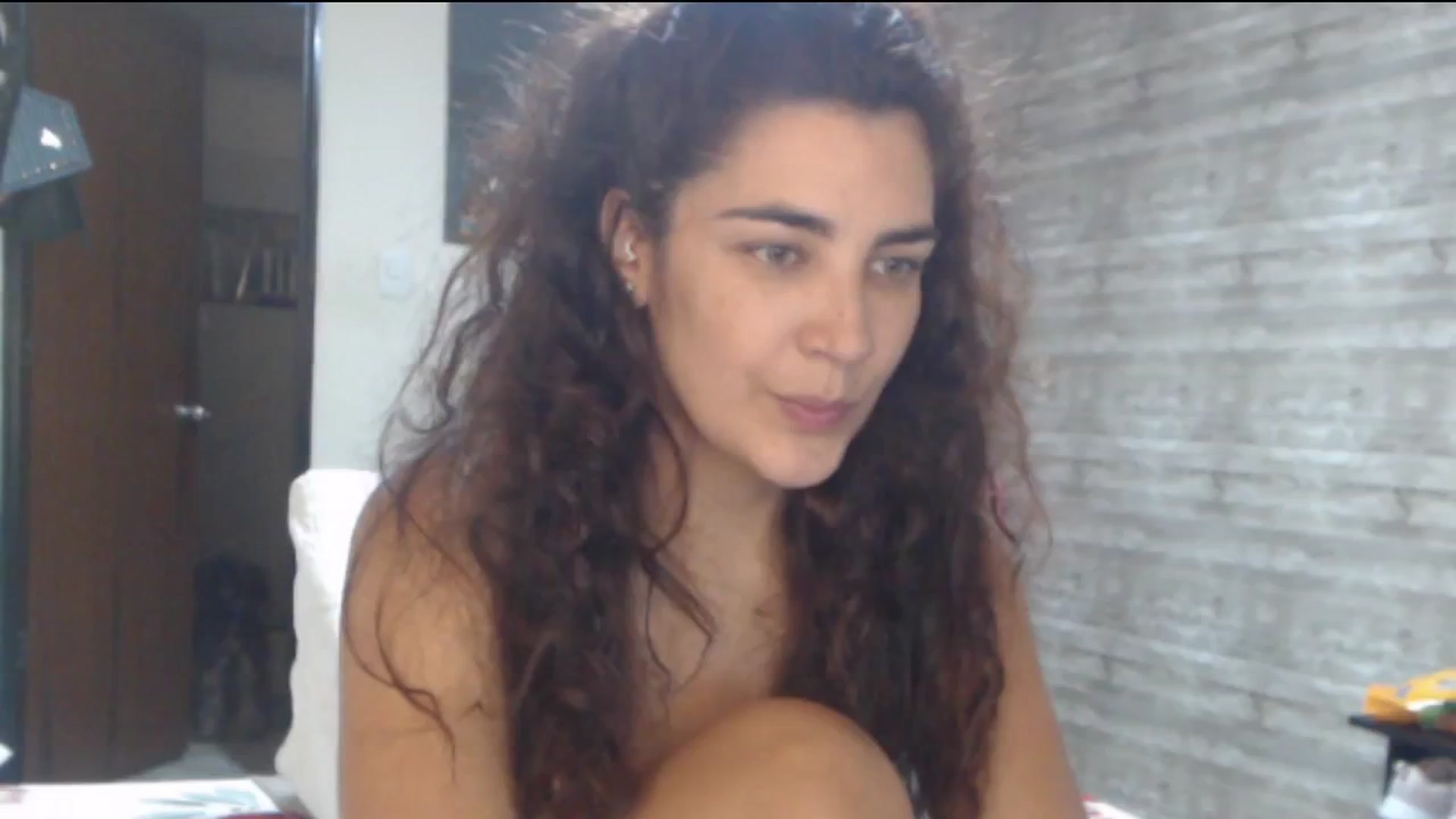 Gallery image thumbnail from Sweetsmile28's myfreecams stream on, 06/04/2024, 02:10 image 18 of 20