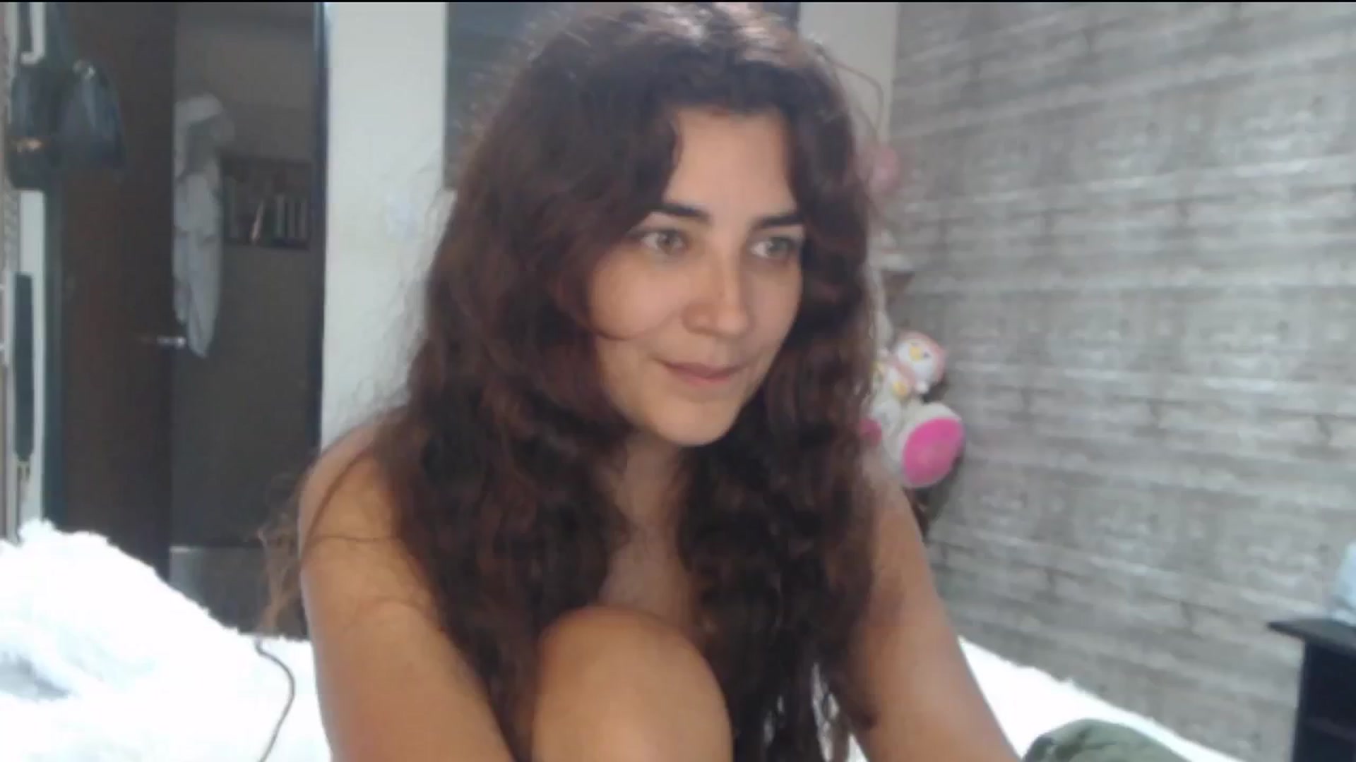 Gallery image thumbnail from Sweetsmile28's myfreecams stream on, 06/07/2024, 03:43 image 15 of 20