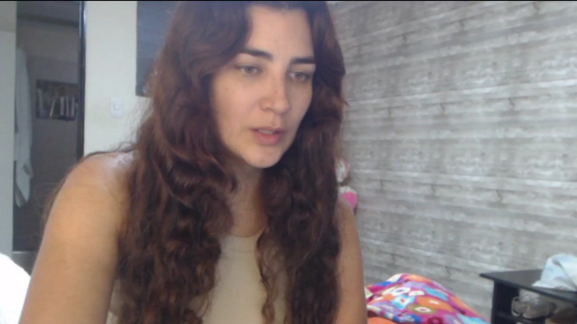 Gallery image thumbnail from Sweetsmile28's myfreecams stream on, 06/07/2024, 23:18 image 6 of 20