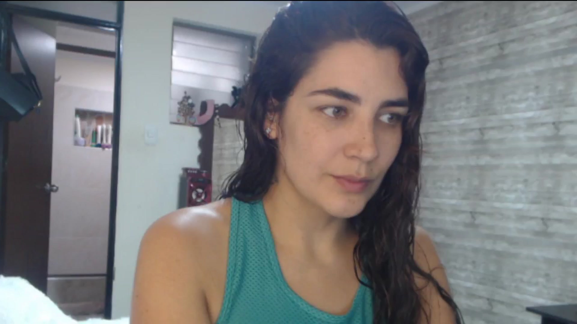 Gallery image thumbnail from Sweetsmile28's myfreecams stream on, 06/08/2024, 22:49 image 1 of 20