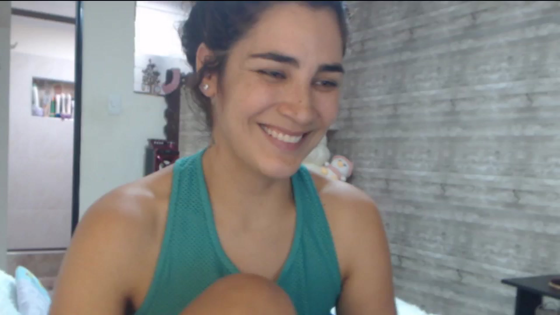 Gallery image thumbnail from Sweetsmile28's myfreecams stream on, 06/09/2024, 19:43 image 6 of 20