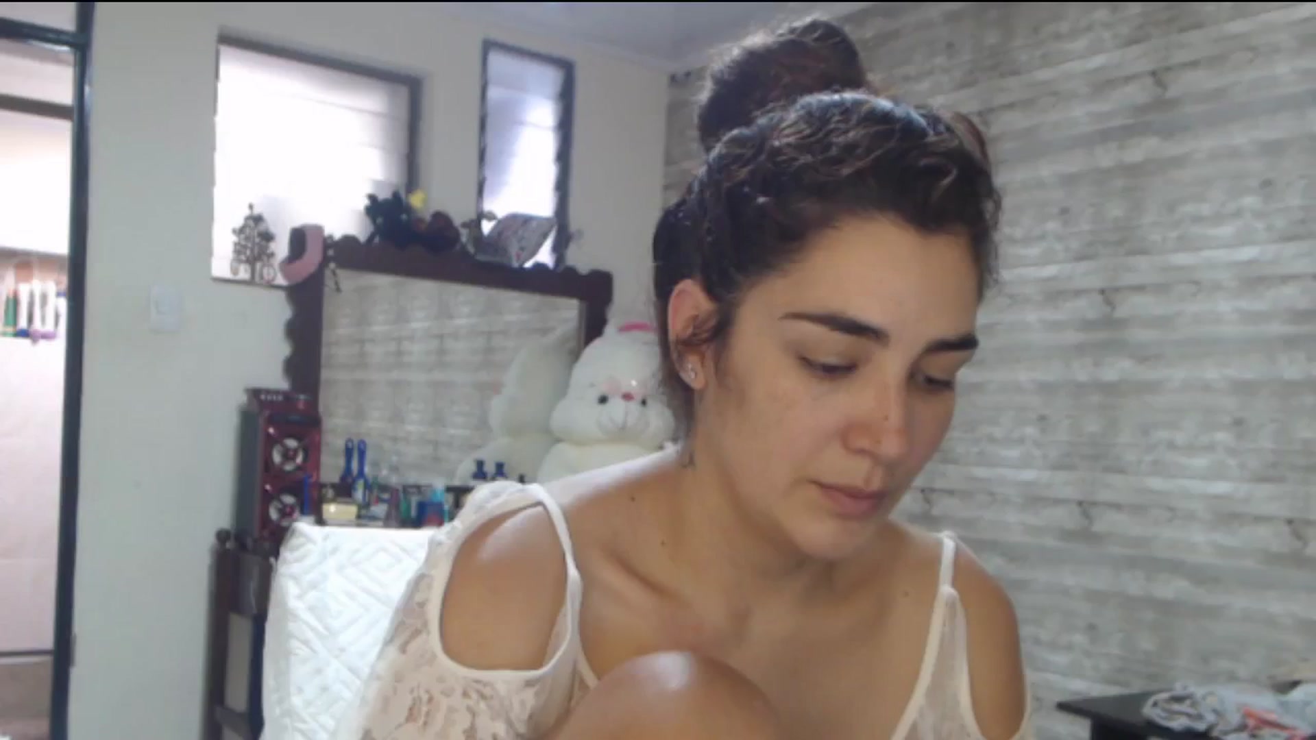 Gallery image thumbnail from Sweetsmile28's myfreecams stream on, 06/11/2024, 15:05 image 2 of 20