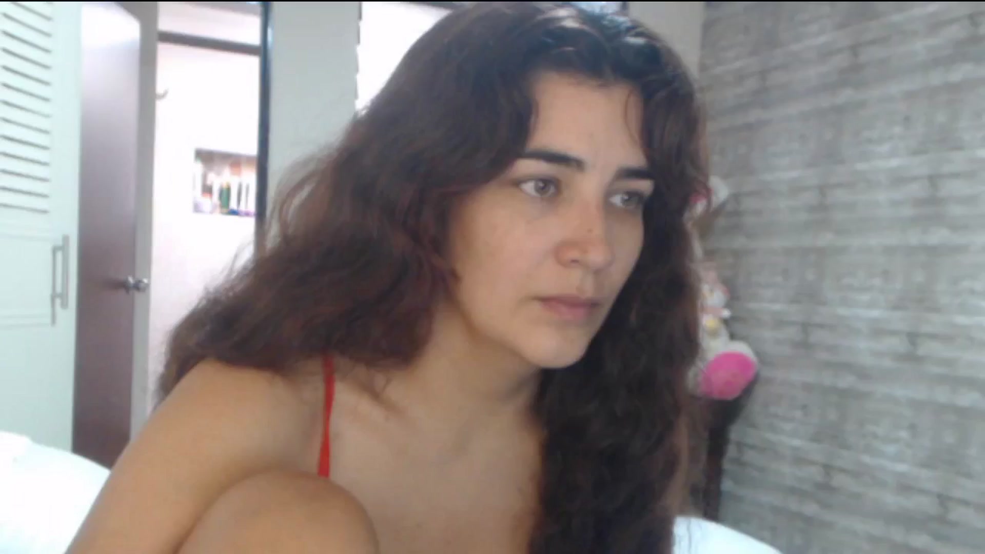 Gallery image thumbnail from Sweetsmile28's myfreecams stream on, 07/03/2024, 15:19 image 13 of 20
