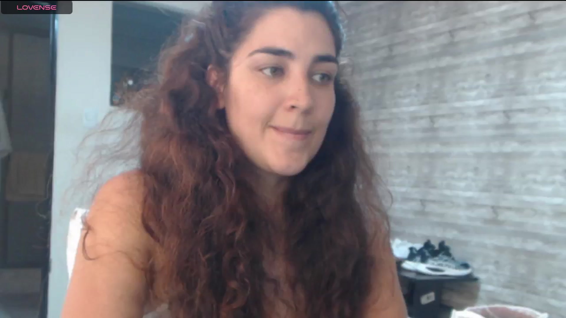 Gallery image thumbnail from Sweetsmile28's myfreecams stream on, 07/12/2024, 03:54 image 14 of 20
