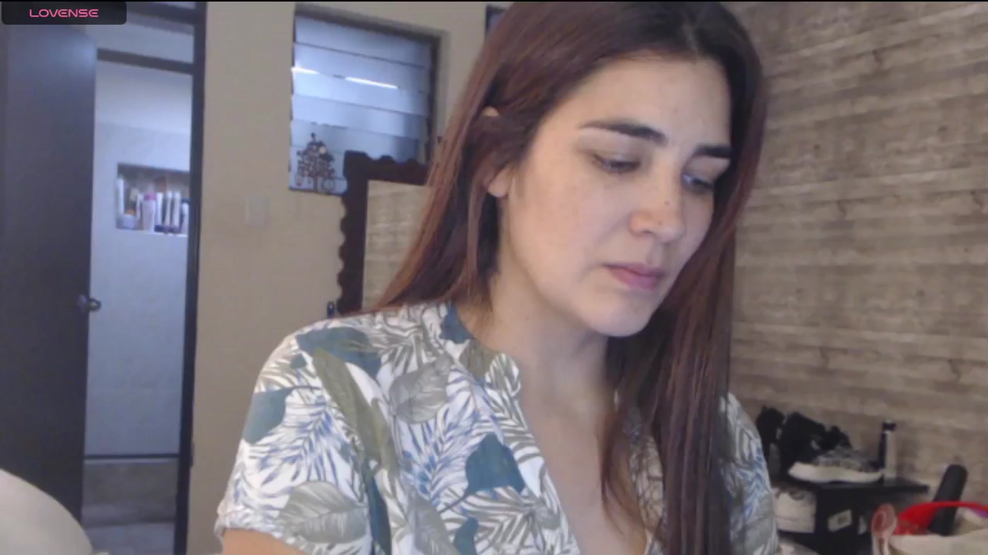 Gallery image thumbnail from Sweetsmile28's myfreecams stream on, 07/13/2024, 22:52 image 1 of 20