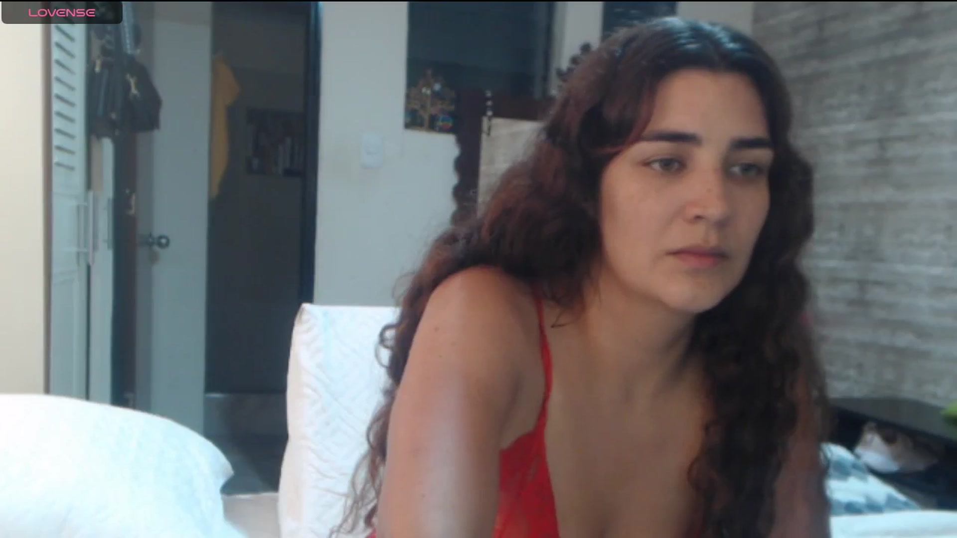 Gallery image thumbnail from Sweetsmile28's myfreecams stream on, 07/27/2024, 24:59 image 16 of 20