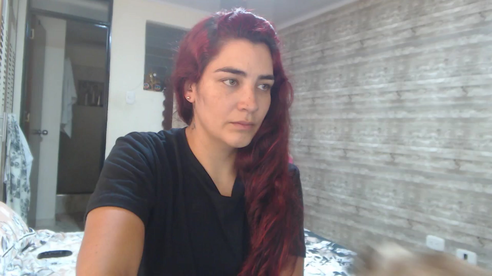 Gallery image thumbnail from Sweetsmile28's myfreecams stream on, 11/29/2024, 01:26 image 8 of 20