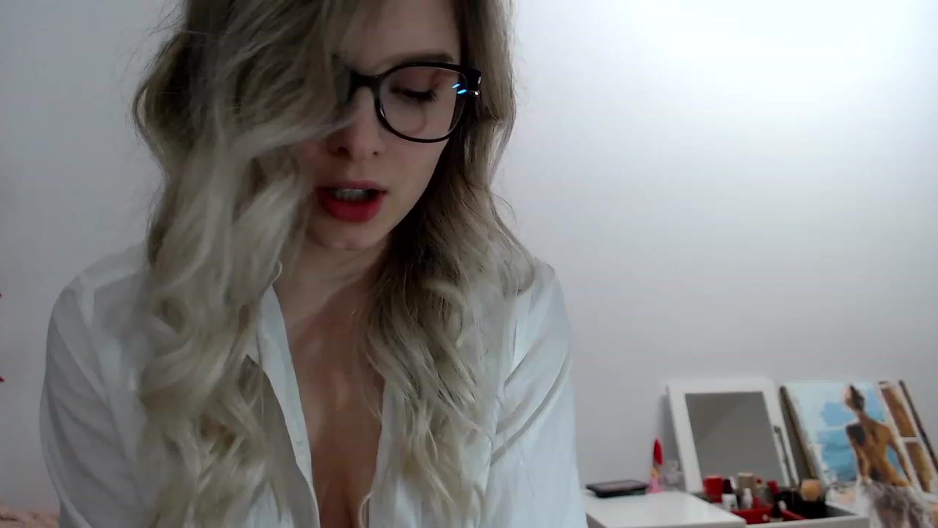 Gallery image thumbnail from Sweettreat_mj's myfreecams stream on, 03/10/2024, 01:29 image 20 of 20