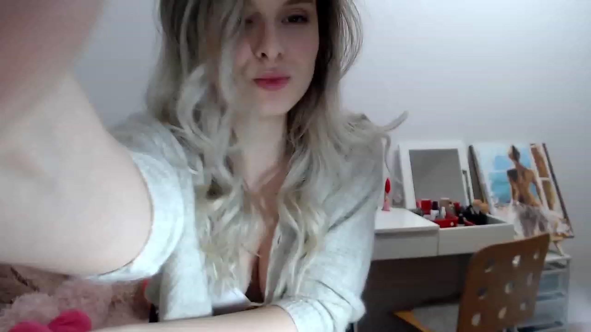 Gallery image thumbnail from Sweettreat_mj's myfreecams stream on, 03/11/2024, 04:26 image 5 of 20