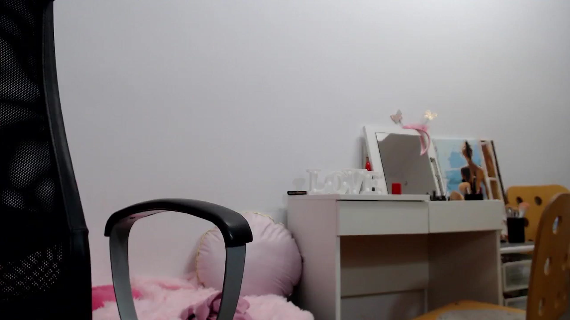 Gallery image thumbnail from Sweettreat_mj's myfreecams stream on, 04/29/2024, 03:54 image 11 of 20