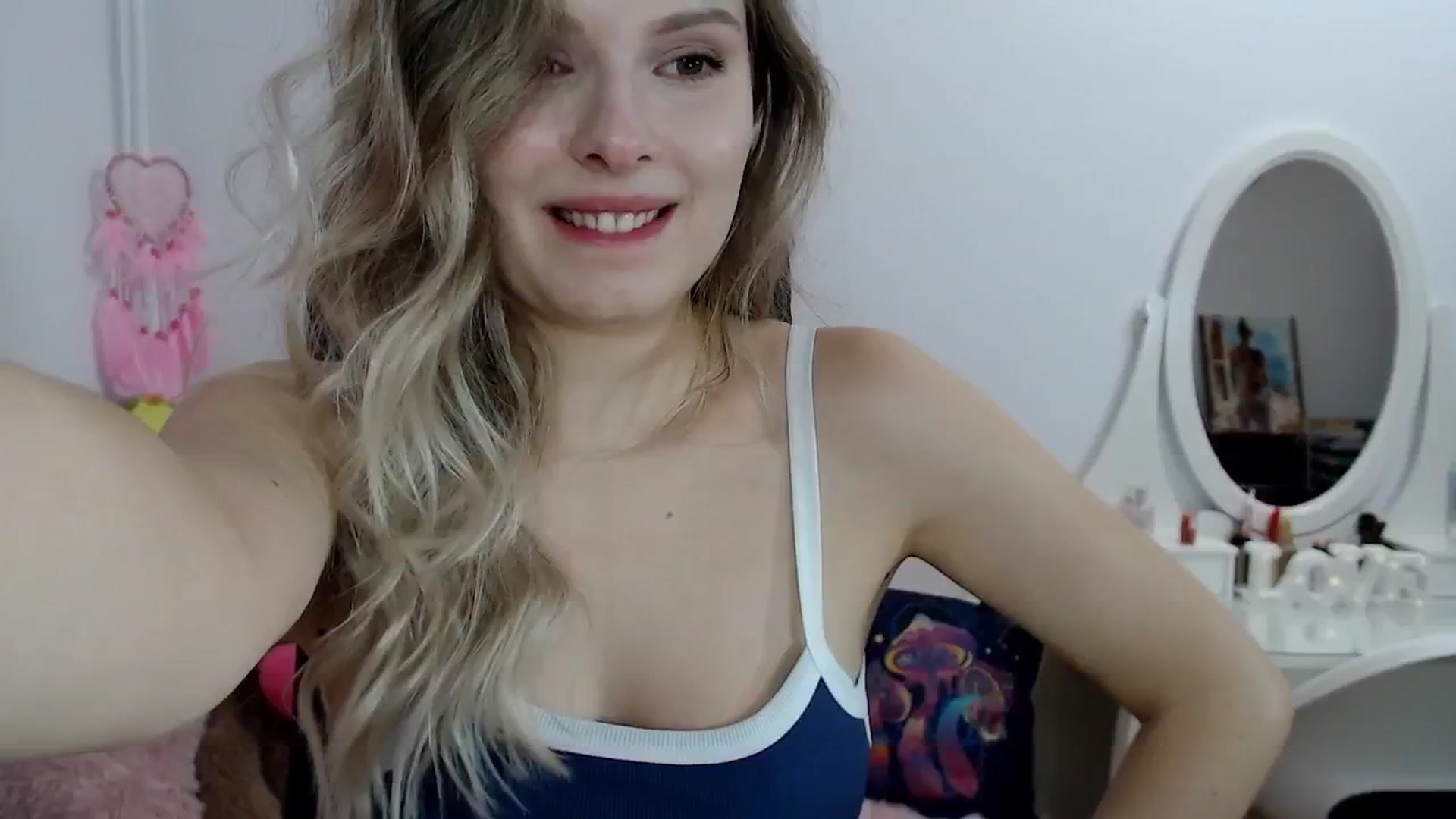 Gallery image thumbnail from Sweettreat_mj's myfreecams stream on, 09/21/2024, 01:41 image 1 of 20