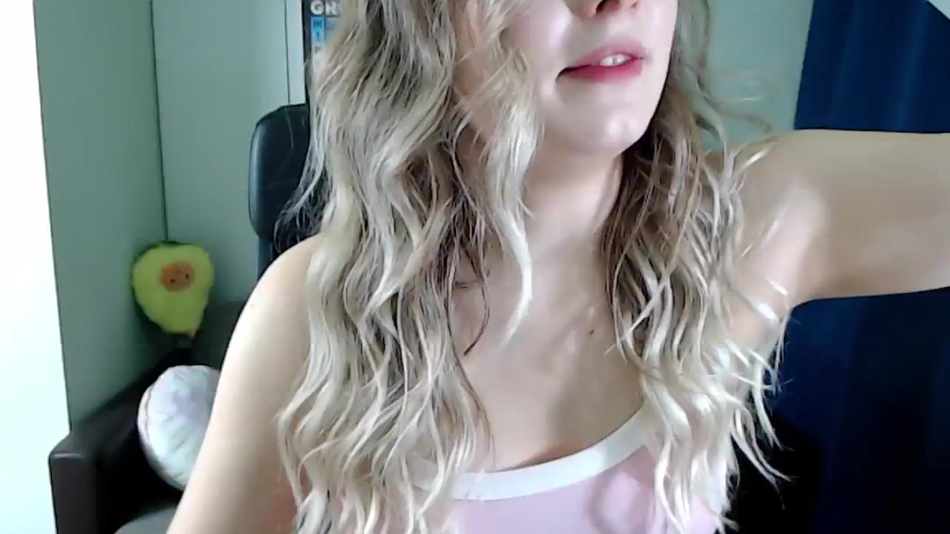 Gallery image thumbnail from Sweettreat_mj's myfreecams stream on, 09/22/2024, 23:59 image 12 of 20