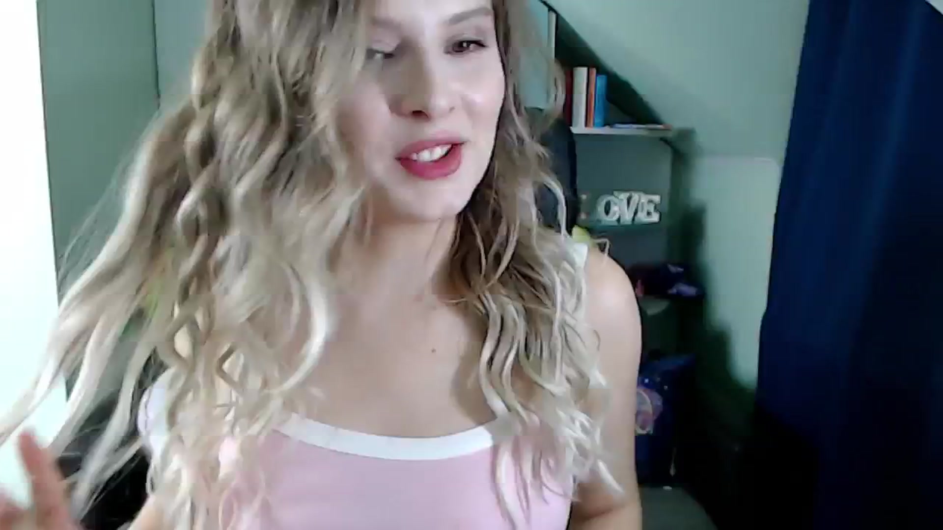 Gallery image thumbnail from Sweettreat_mj's myfreecams stream on, 09/22/2024, 23:59 image 2 of 20
