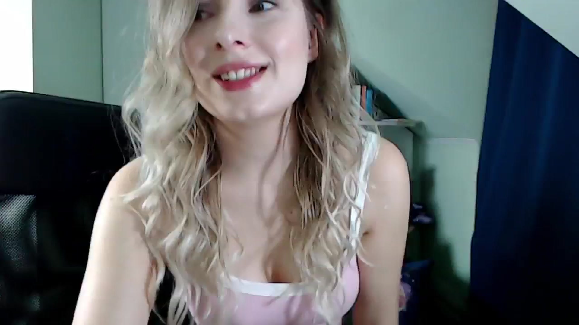 Gallery image thumbnail from Sweettreat_mj's myfreecams stream on, 09/22/2024, 23:59 image 7 of 20