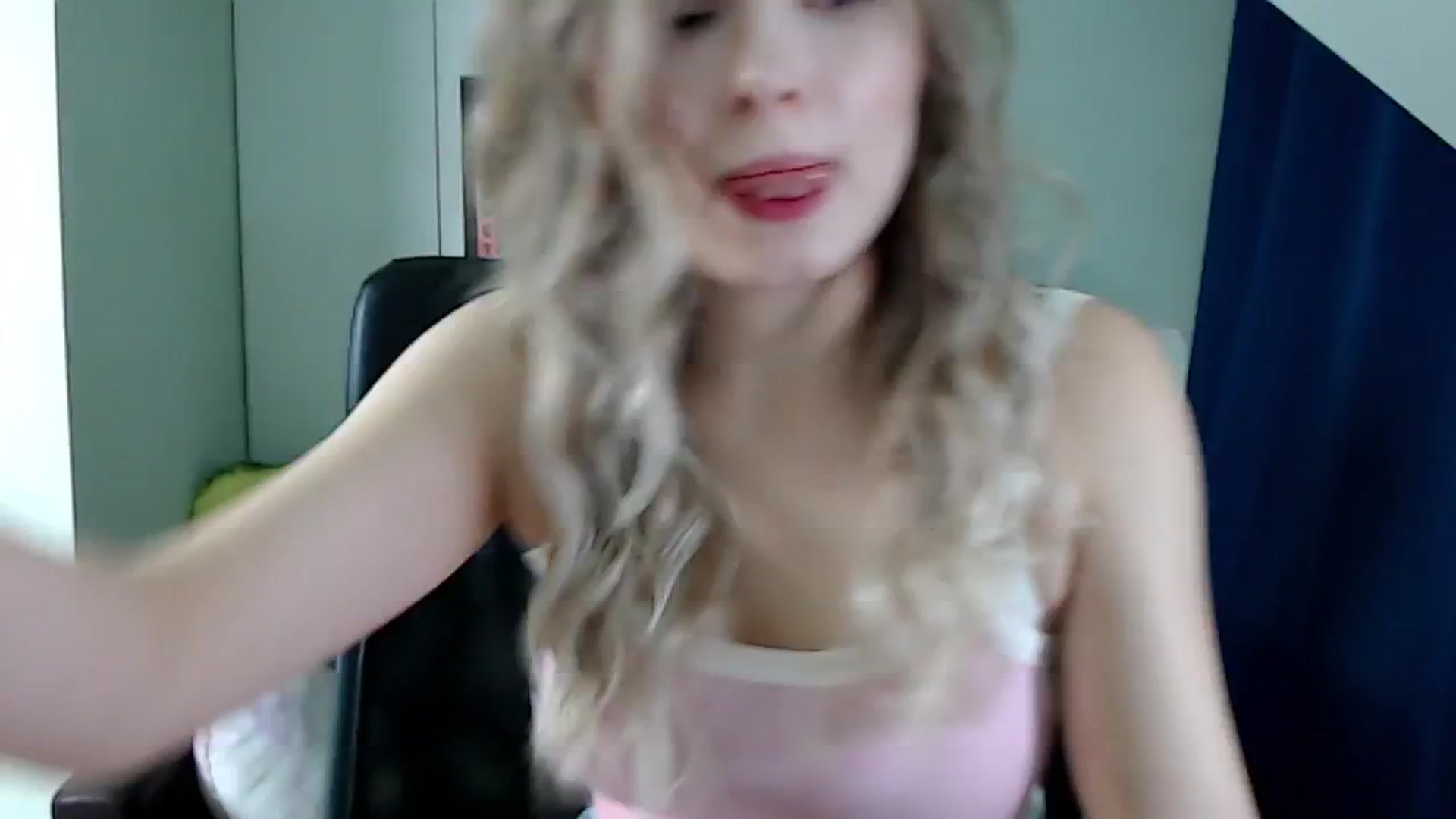 Gallery image thumbnail from Sweettreat_mj's myfreecams stream on, 09/22/2024, 23:59 image 11 of 20