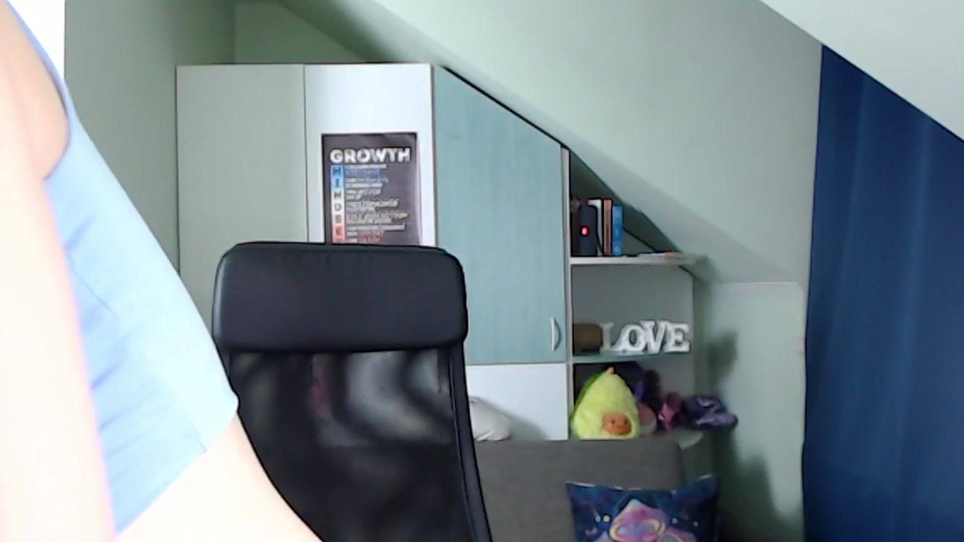 Gallery image thumbnail from Sweettreat_mj's myfreecams stream on, 09/28/2024, 03:24 image 8 of 20