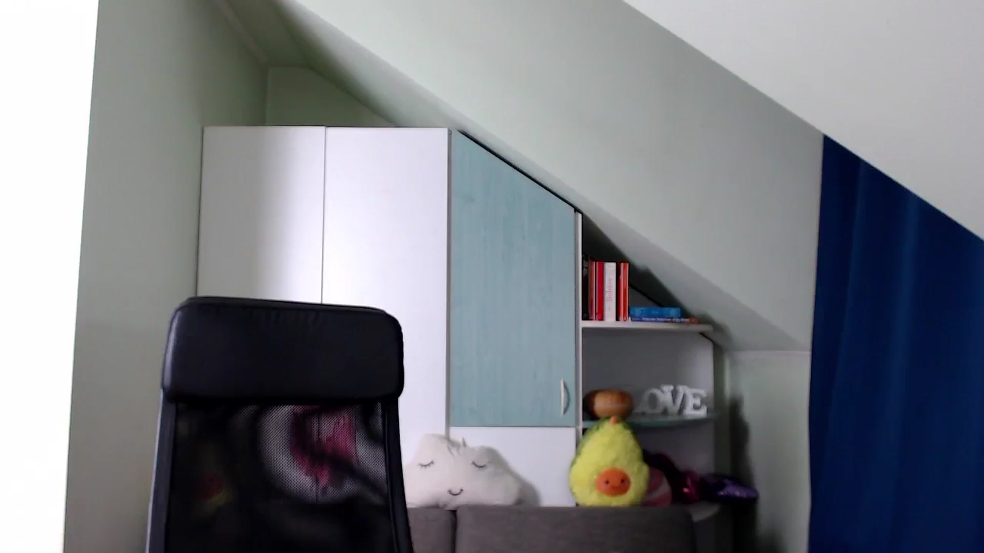 Gallery image thumbnail from Sweettreat_mj's myfreecams stream on, 10/04/2024, 03:46 image 18 of 20