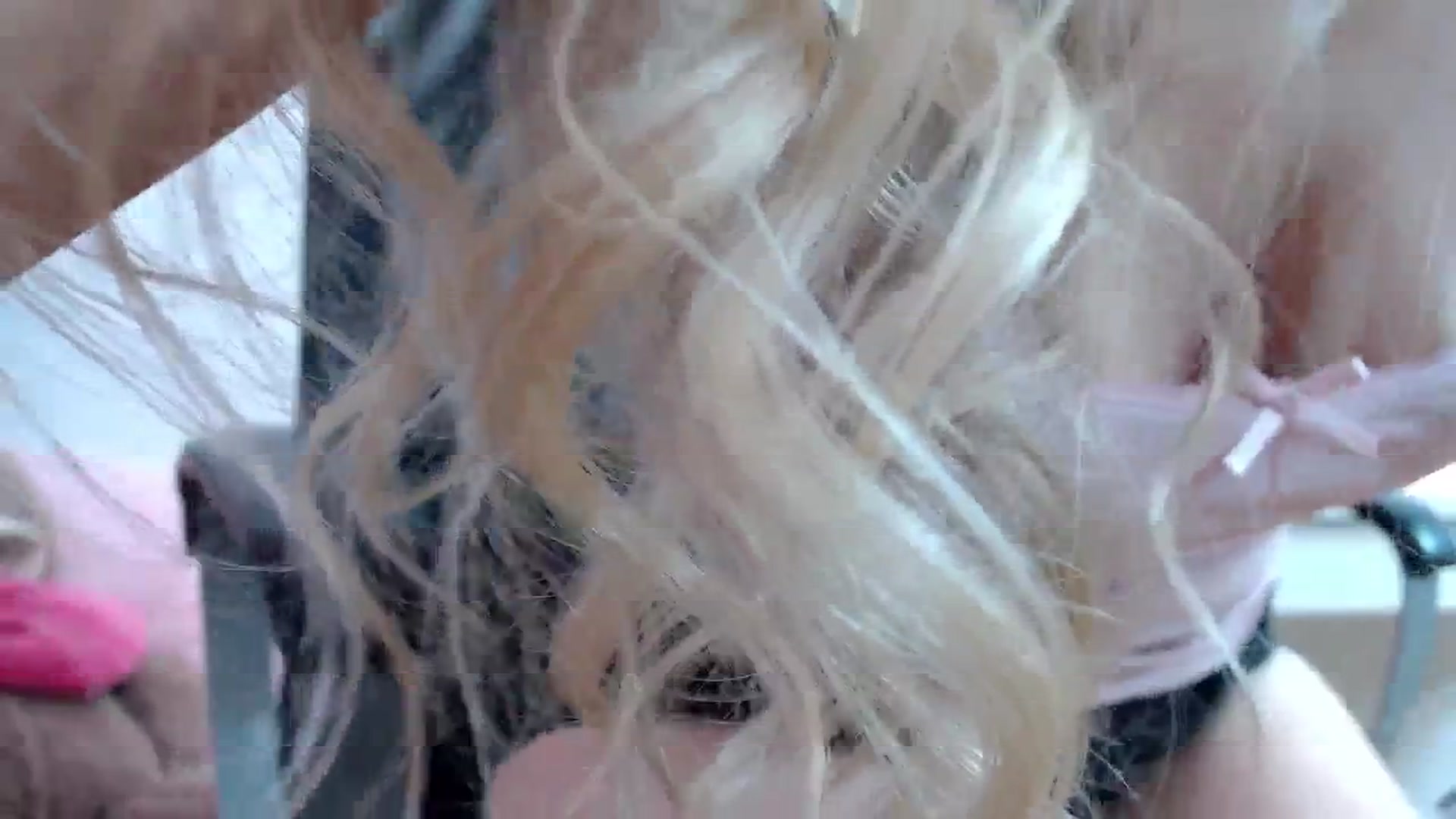 Gallery image thumbnail from Sweettreat_mj's myfreecams stream on, 04/17/2025, 23:52 image 13 of 20