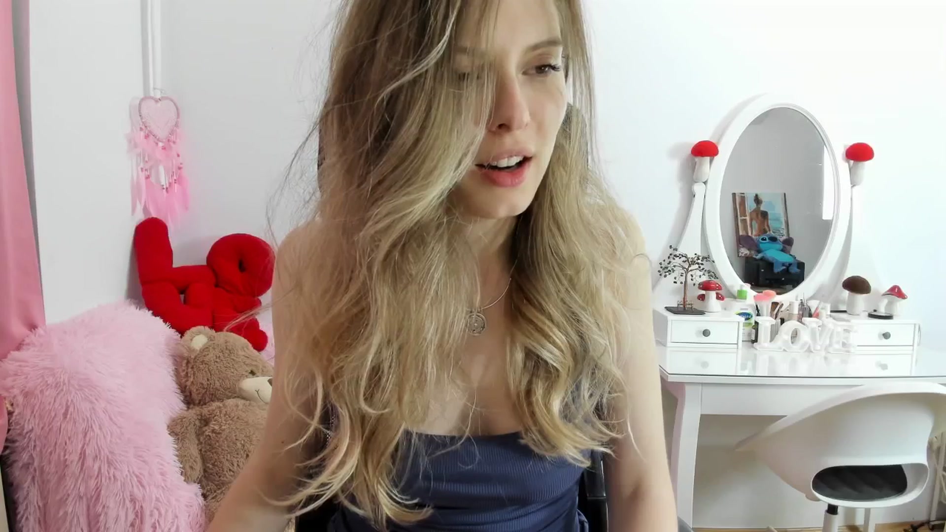 Gallery image thumbnail from Sweettreat_mj's myfreecams stream on, 09/29/2025, 02:44 image 13 of 20