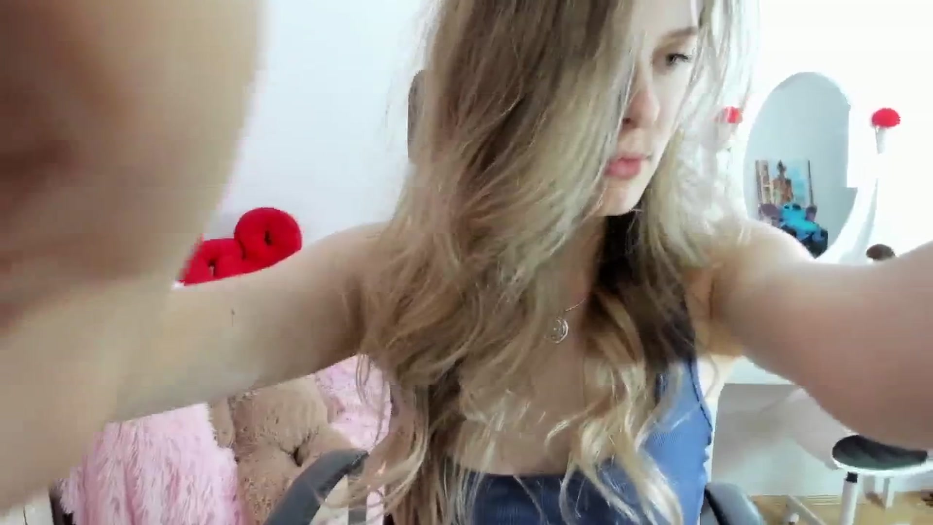 Gallery image thumbnail from Sweettreat_mj's myfreecams stream on, 09/29/2025, 02:44 image 12 of 20