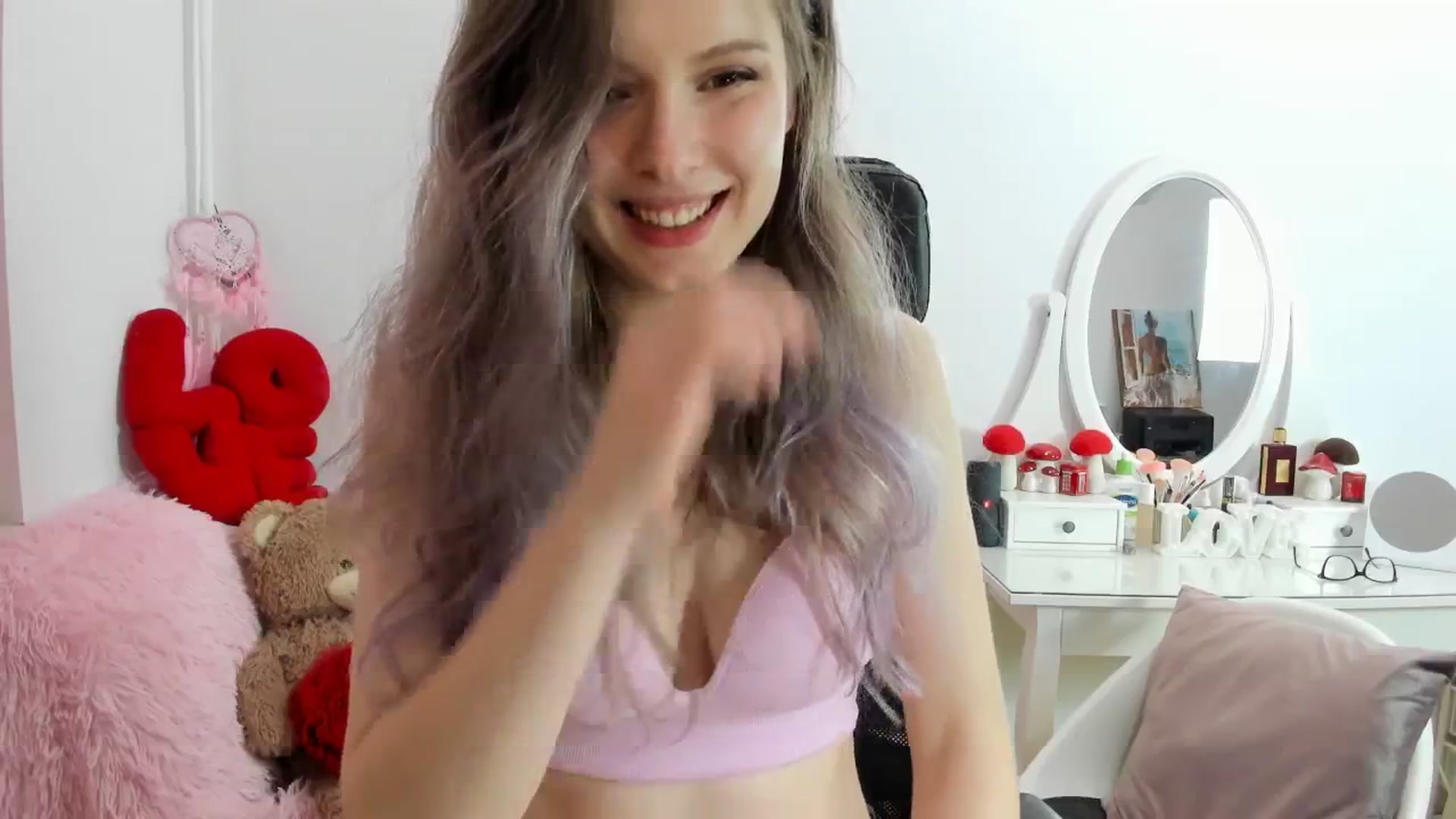 Gallery image thumbnail from Sweettreat_mj's myfreecams stream on, 11/14/2025, 03:29 image 7 of 20