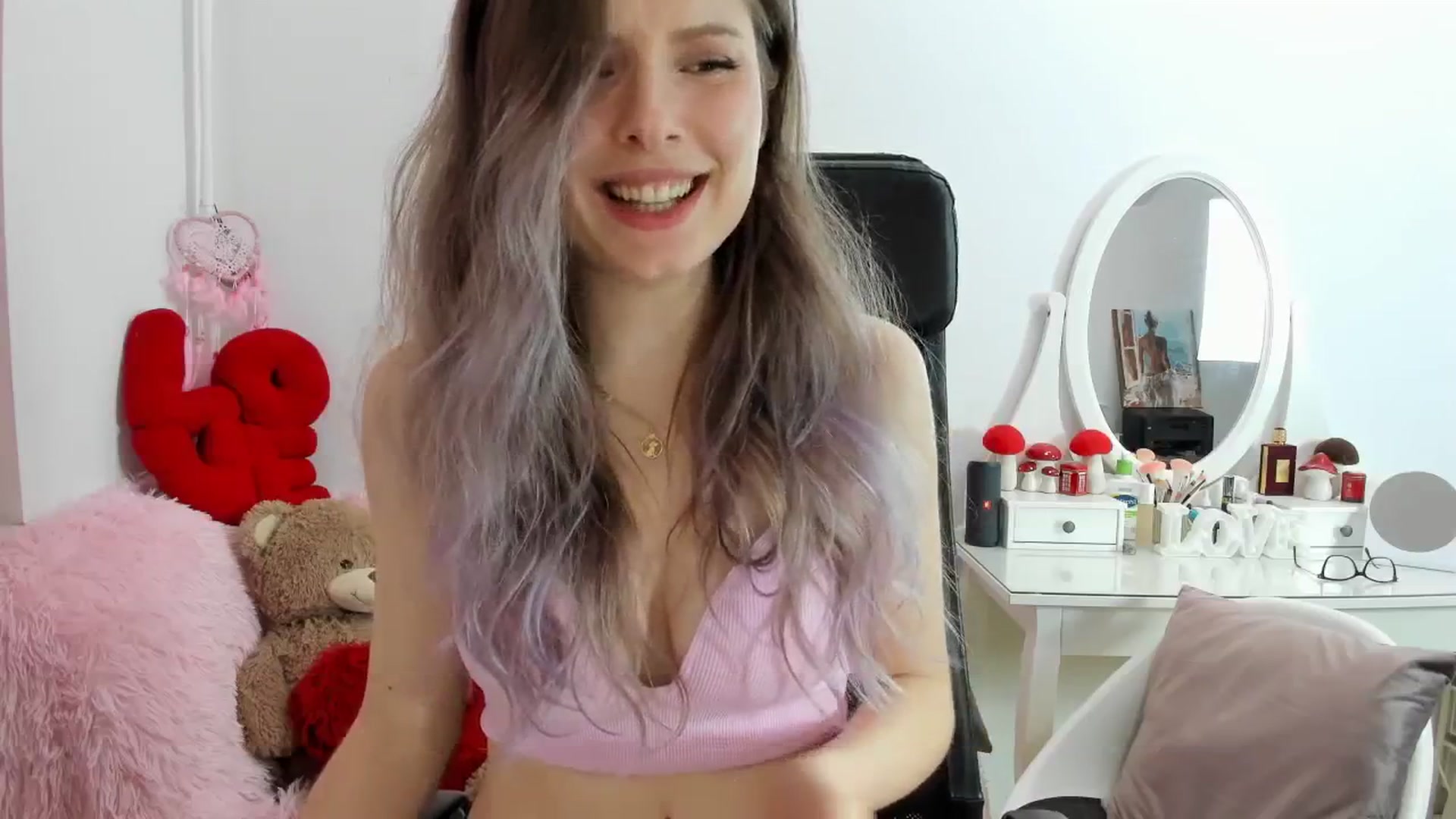 Gallery image thumbnail from Sweettreat_mj's myfreecams stream on, 11/14/2025, 03:29 image 11 of 20