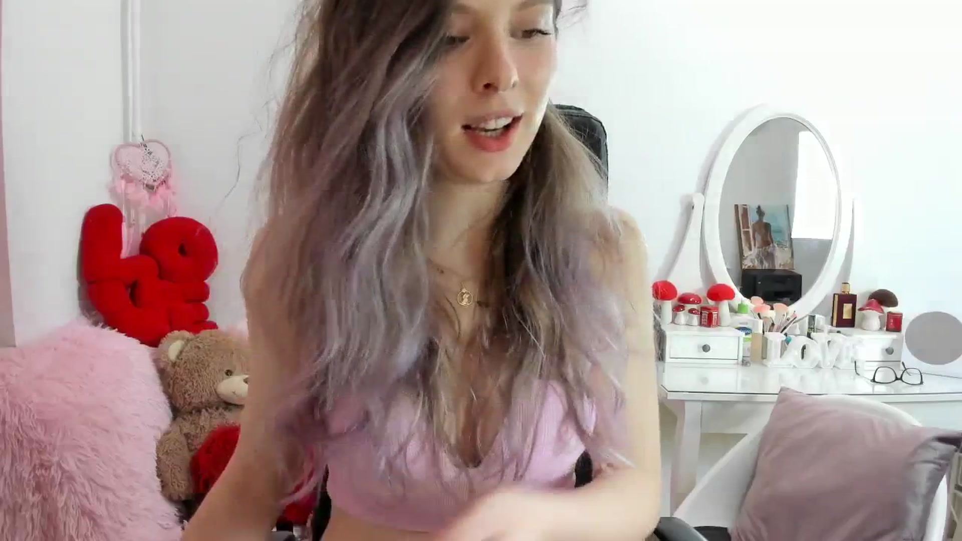 Gallery image thumbnail from Sweettreat_mj's myfreecams stream on, 11/14/2025, 03:29 image 19 of 20