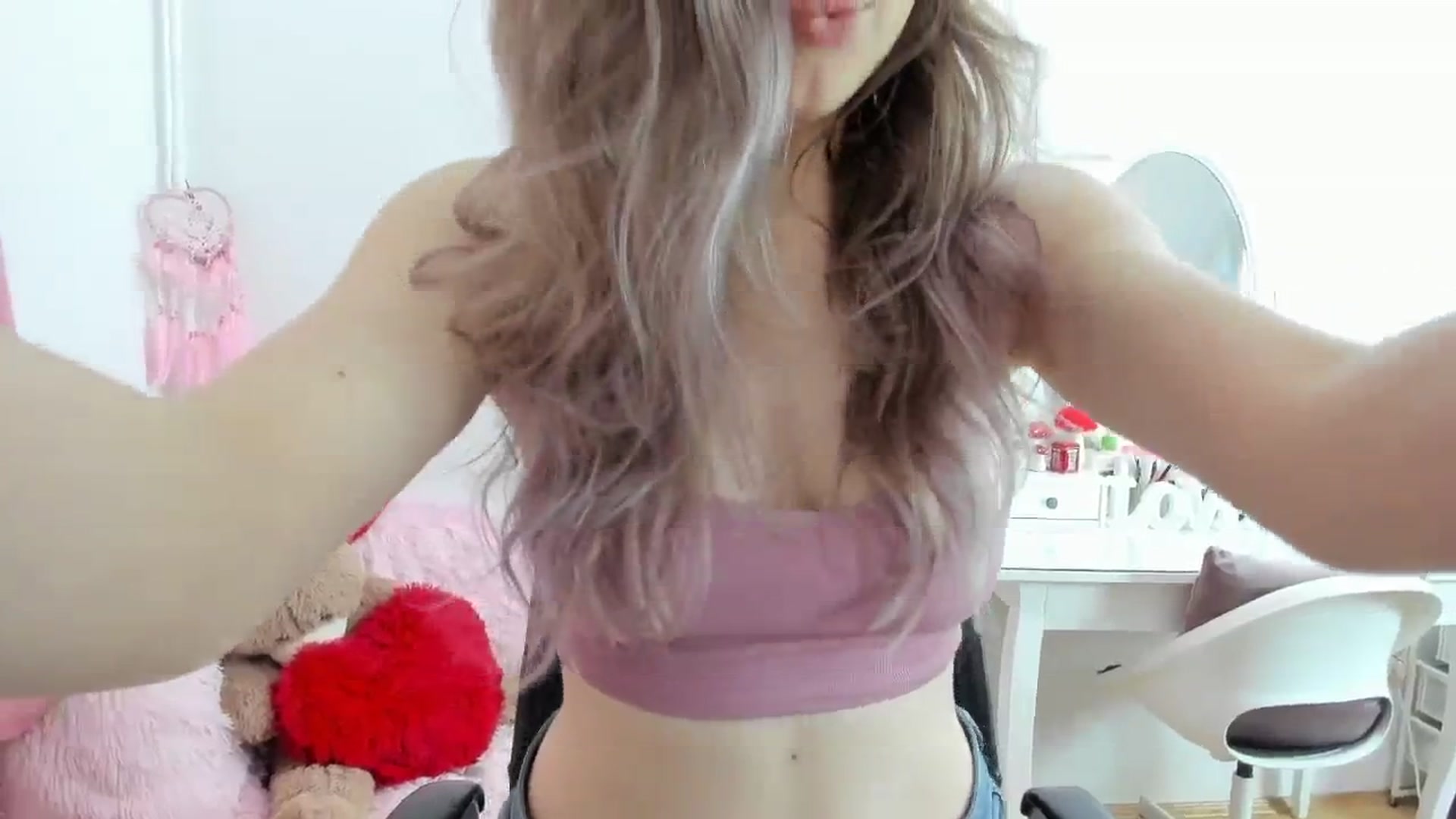 Gallery image thumbnail from Sweettreat_mj's myfreecams stream on, 11/21/2025, 04:18 image 12 of 20