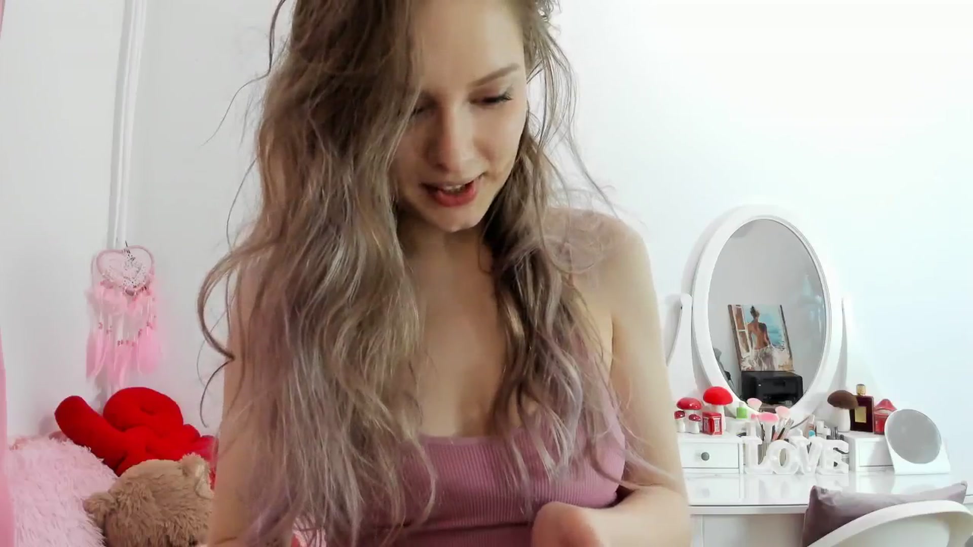 Gallery image thumbnail from Sweettreat_mj's myfreecams stream on, 11/21/2025, 04:18 image 7 of 20