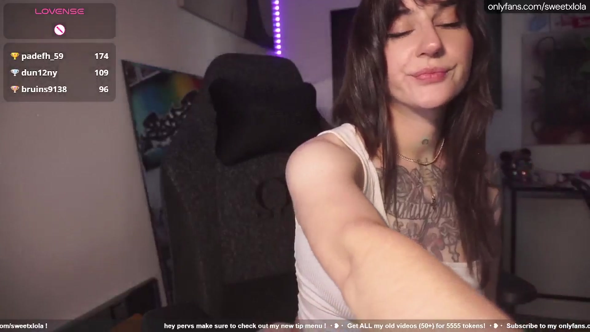Gallery image thumbnail from SweetxLola's myfreecams stream on, 06/13/2025, 22:21 image 12 of 20