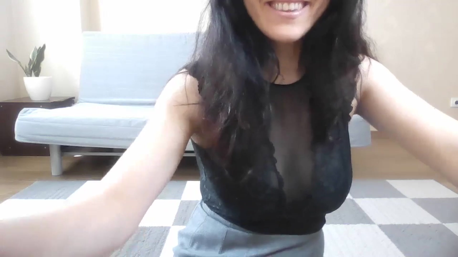 Gallery image thumbnail from Sweety29's myfreecams stream on, 05/17/2024, 08:28 image 16 of 20