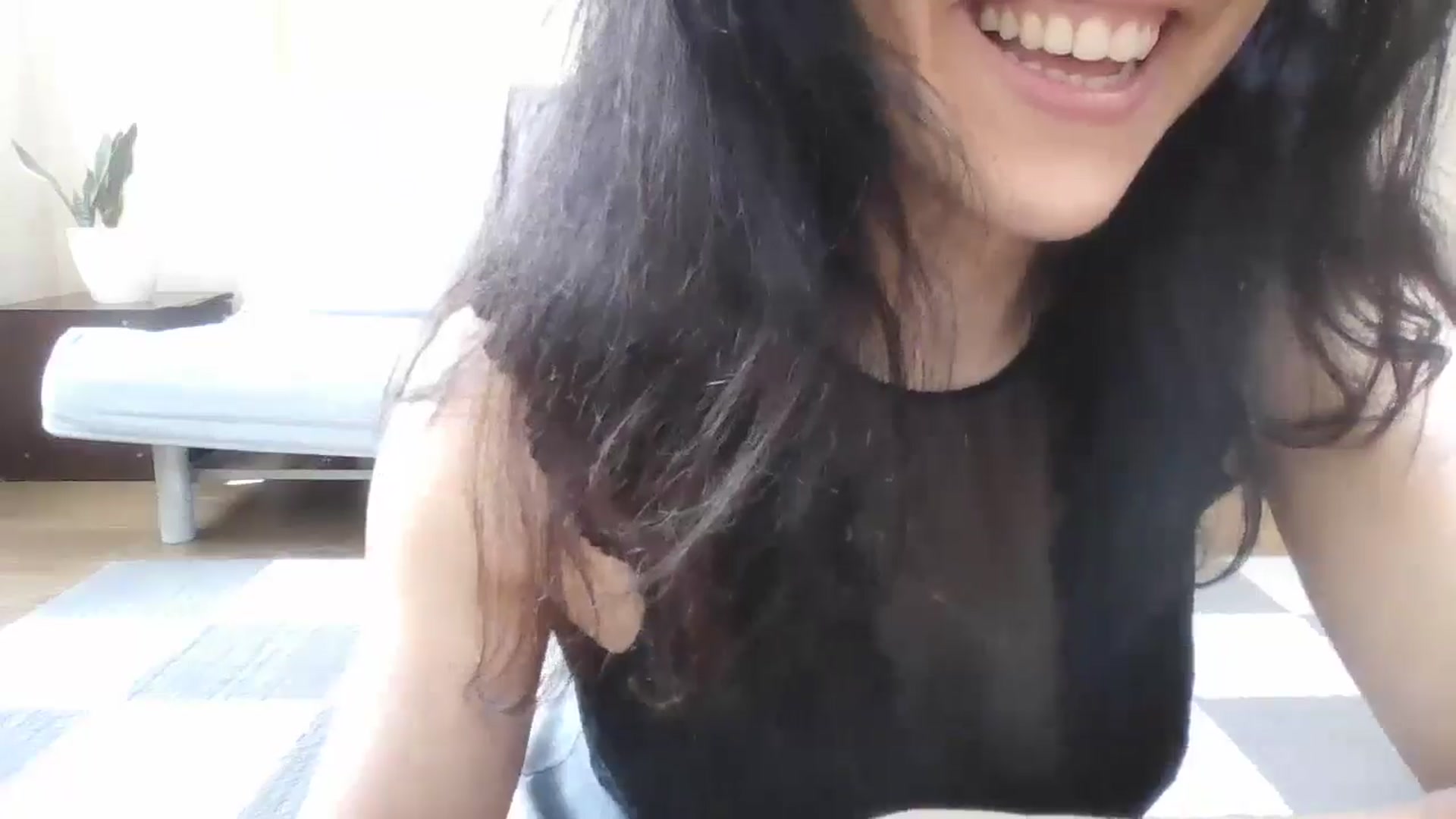 Gallery image thumbnail from Sweety29's myfreecams stream on, 05/17/2024, 08:28 image 19 of 20