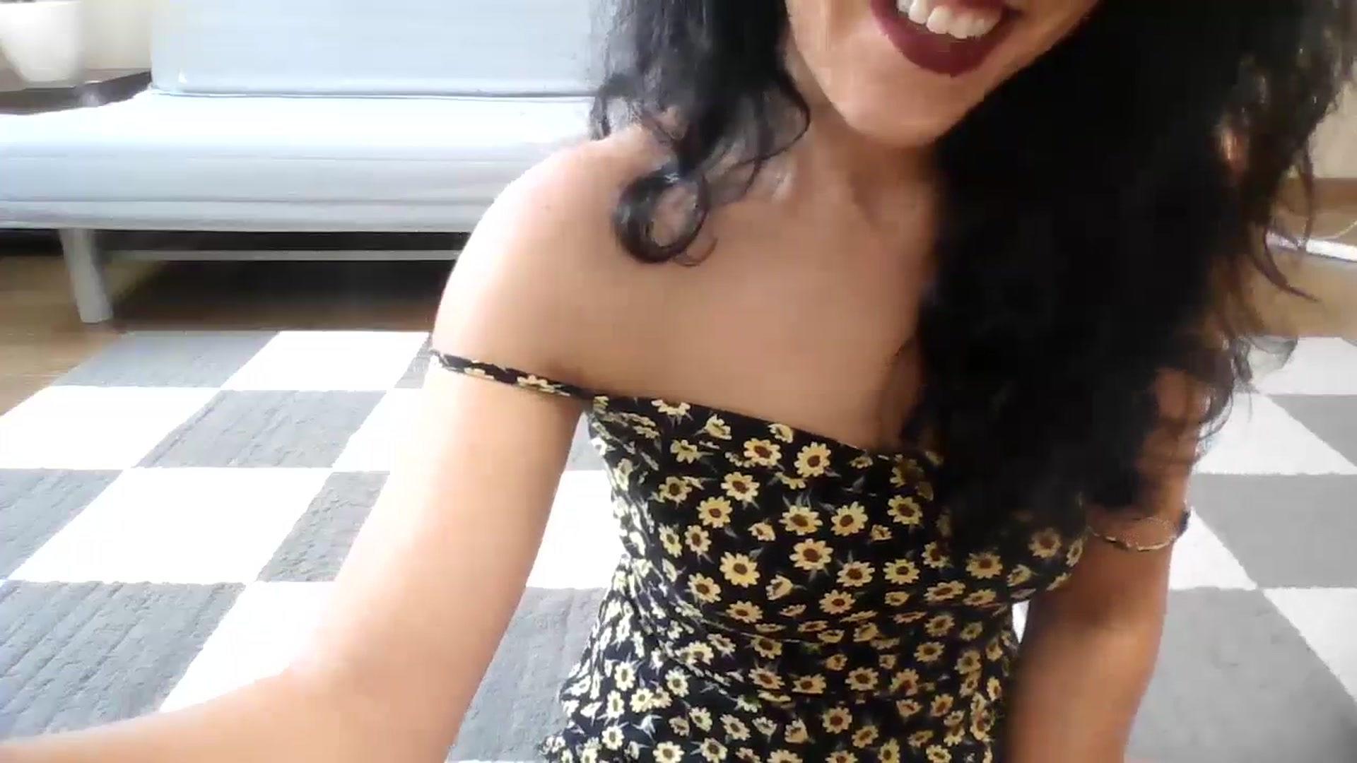 Gallery image thumbnail from Sweety29's myfreecams stream on, 07/16/2024, 08:08 image 14 of 20