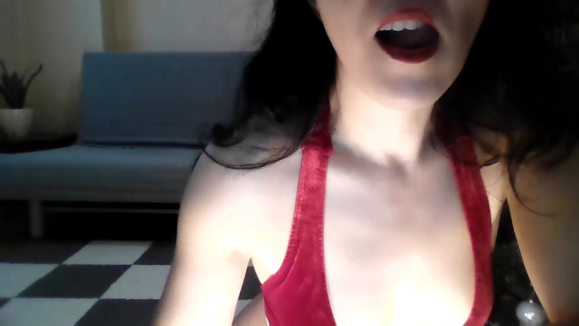 Gallery image thumbnail from Sweety29's myfreecams stream on, 12/25/2024, 12:11 image 16 of 20