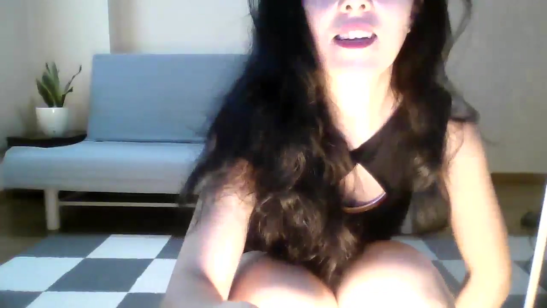 Gallery image thumbnail from Sweety29's myfreecams stream on, 03/16/2025, 12:38 image 3 of 20