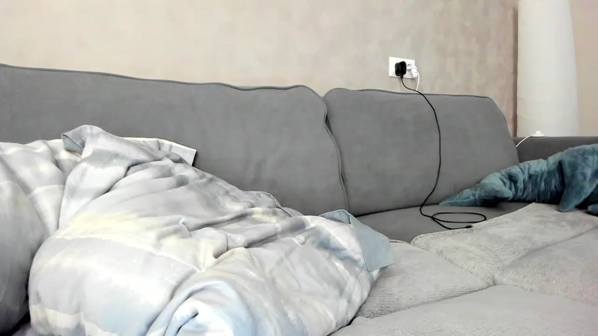 Gallery image thumbnail from SweetyAri's myfreecams stream on, 03/20/2023, 08:16 image 12 of 20