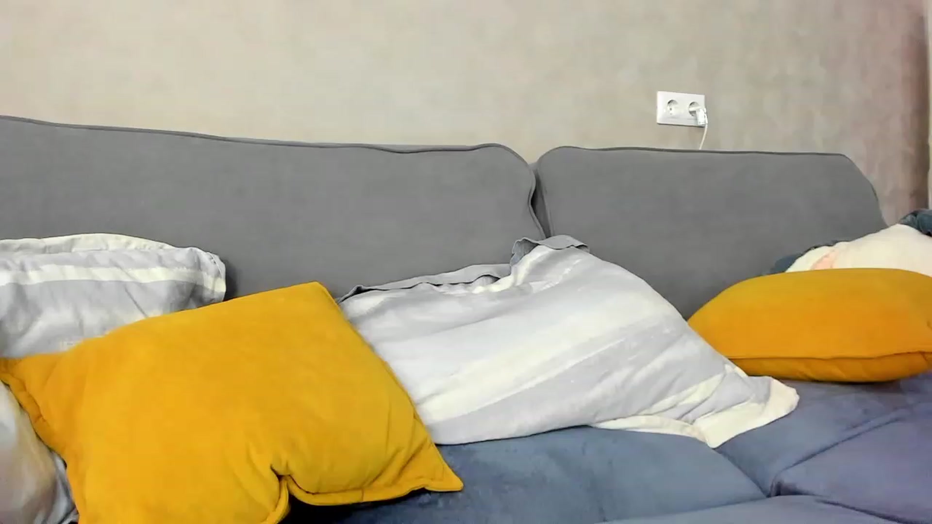 Gallery image thumbnail from SweetyAri's myfreecams stream on, 09/11/2023, 07:42 image 14 of 20