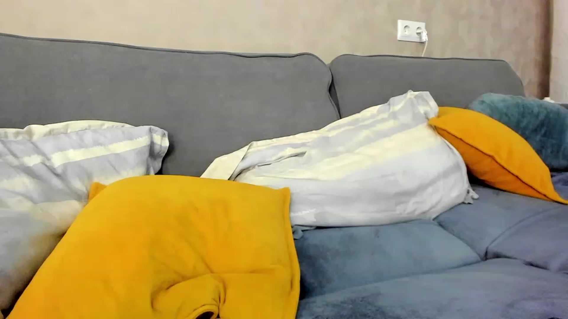 Gallery image thumbnail from SweetyAri's myfreecams stream on, 09/30/2023, 08:30 image 14 of 20
