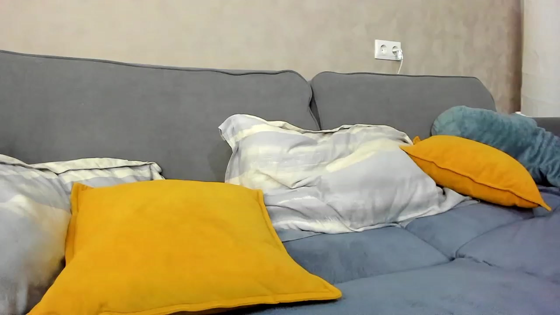 Gallery image thumbnail from SweetyAri's myfreecams stream on, 10/18/2023, 05:59 image 19 of 20